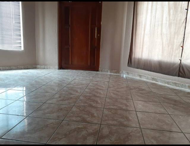 3 BEDROOM HOUSE FOR SALE IN IVY PARK